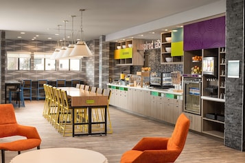 Bao gồm bữa sáng buffet hàng ngày