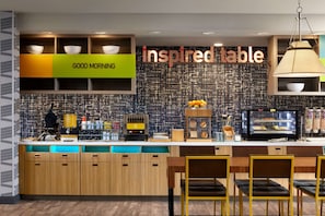 Tägliches inbegriffenes Frühstücksbuffet
