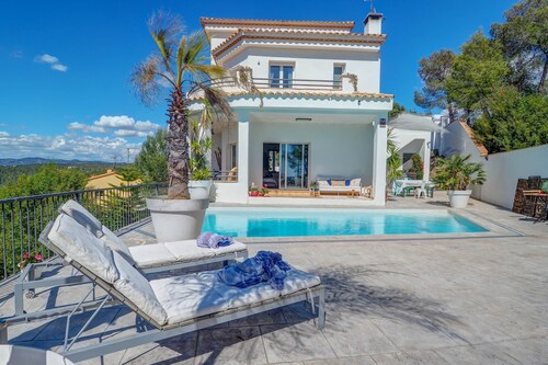 Villa Elysian by Hello Homes Sitges