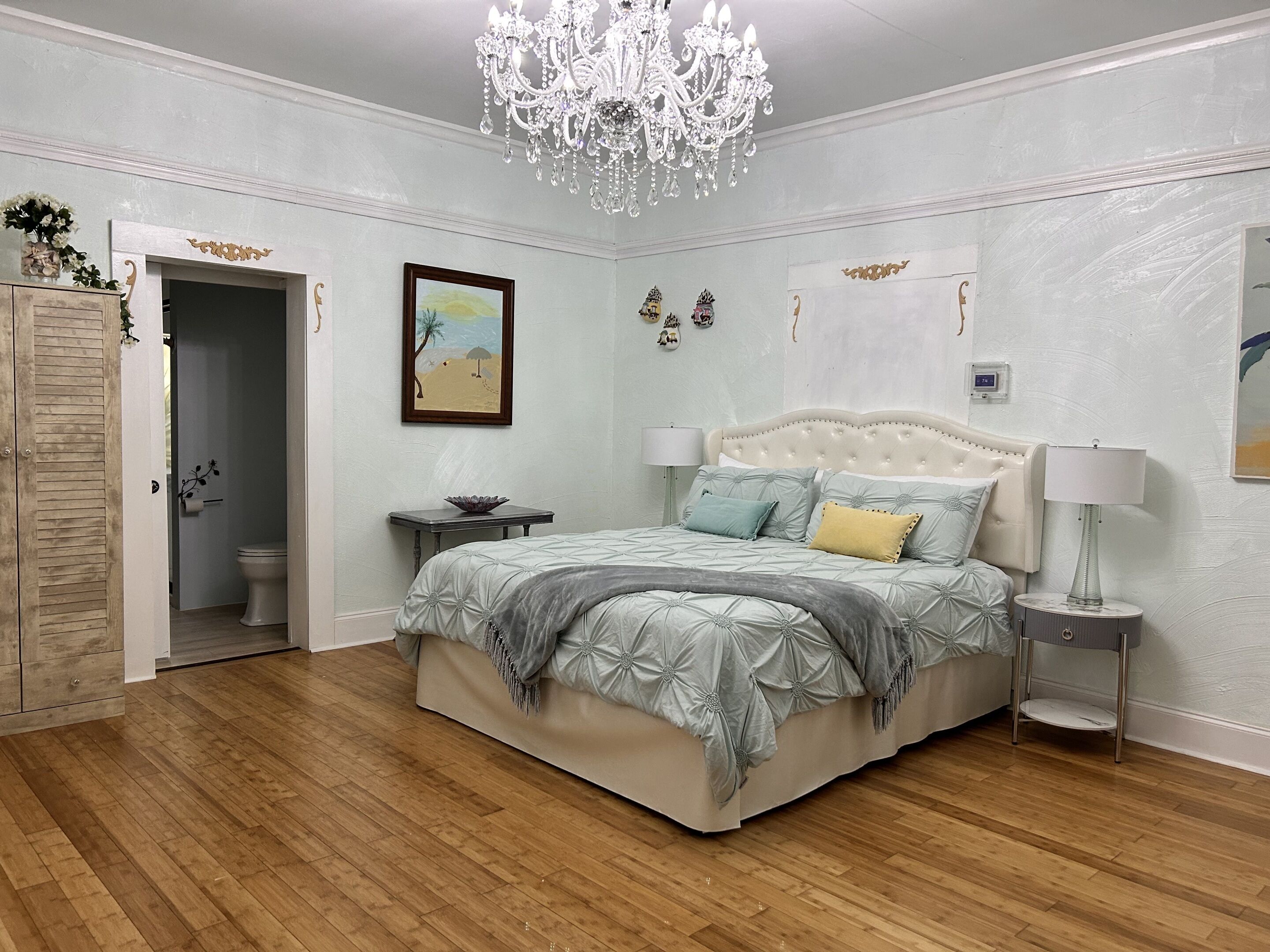 design suite, ensuite, garden view (grand suite with sofa bed)