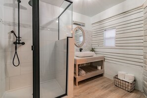 Chambre Double Deluxe, 1 très grand lit, salle de bains attenante (Executive King - EnSuite) | Salle de bain