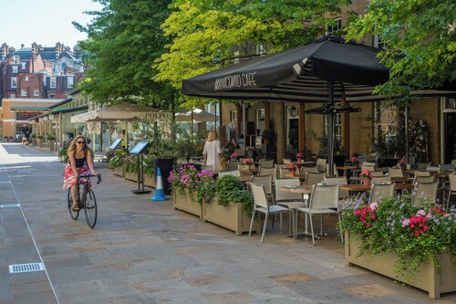 First Street III by Onefinestay