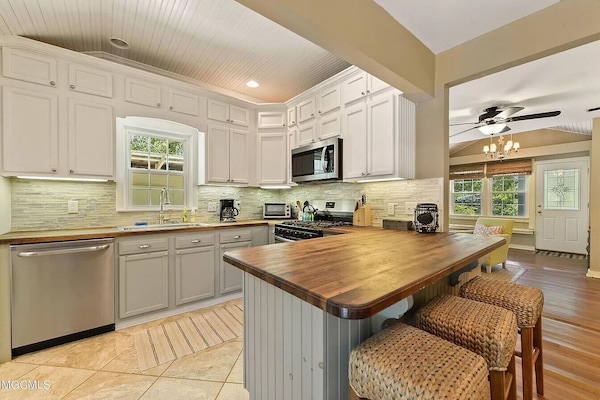 Kitchen Seating