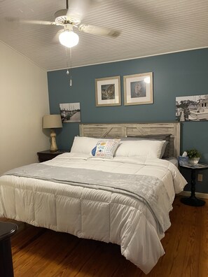 3 bedrooms, iron/ironing board, free WiFi, bed sheets
