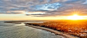 2 bedroom holiday home with hot tub