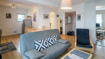 TV, DVD player, stereo