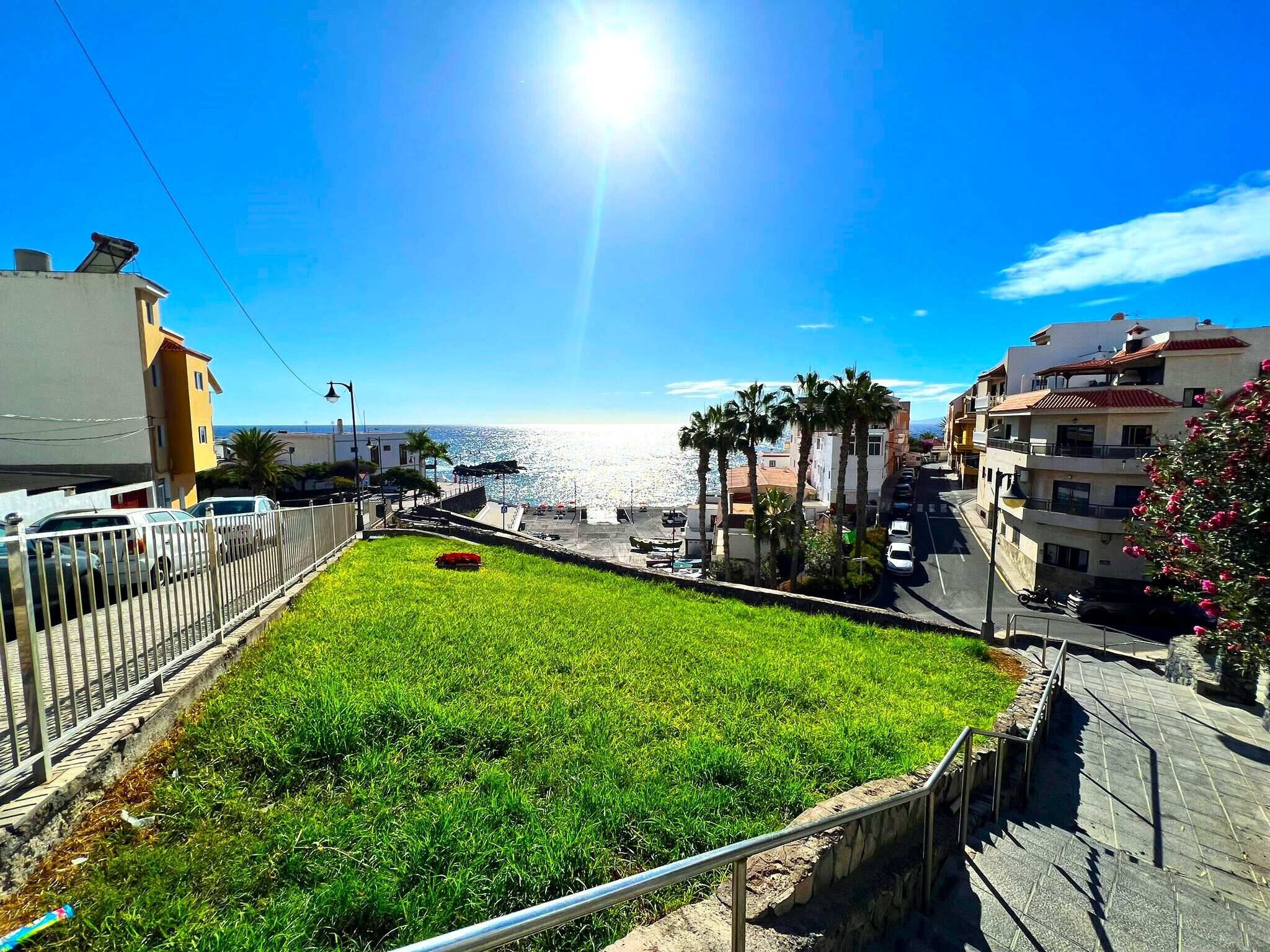 ALCAMAR 3 BEDROOM APARTMENT CLOSE TO THE SEA!