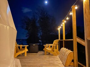 Terrace/patio - Cozy and luxurious Diamond Glamping Dome with panoramic views. Pet Friendly (Port Wade)