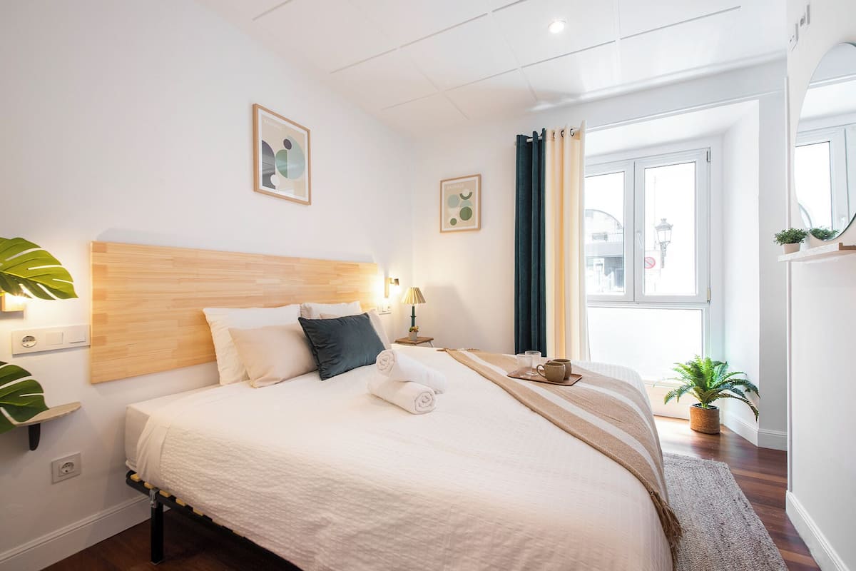 Individually decorated, individually furnished, free WiFi, bed sheets