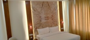 21 bedrooms, WiFi - HOTEL SUPERIA GRAND (SAS NAGAR MOHALI)