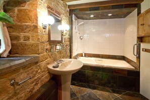 Bathtub