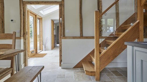 Plum Guide - Forest & Horses