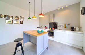 冰箱、烤箱、炉灶、洗碗机