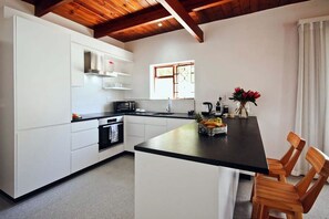 Fridge, oven, dishwasher