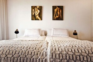 2 bedrooms, WiFi - CAPTAIN'S COTTAGE (Cape Town)
