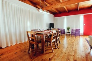 Dining - ADMIRAL'S COTTAGE (Cape Town)