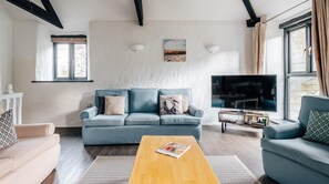 TV - Plum Guide - Wheel House (Newquay)