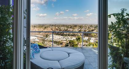 Plum Guide - Looking Glass