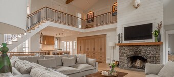 Plum Guide - A Timeless Tale