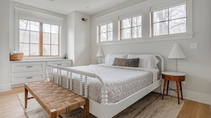 3 bedrooms, iron/ironing board