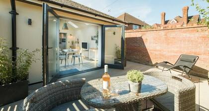 Plum Guide - The Pangbourne