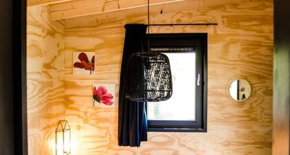 Nature lodge Iisfûgel, Akkrum - 2 bathrooms, sleeps 4