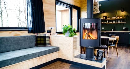 Waterside holiday home. Centrally situated in Friesland