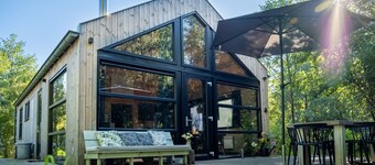 Waterside holiday home. Centrally situated in Friesland