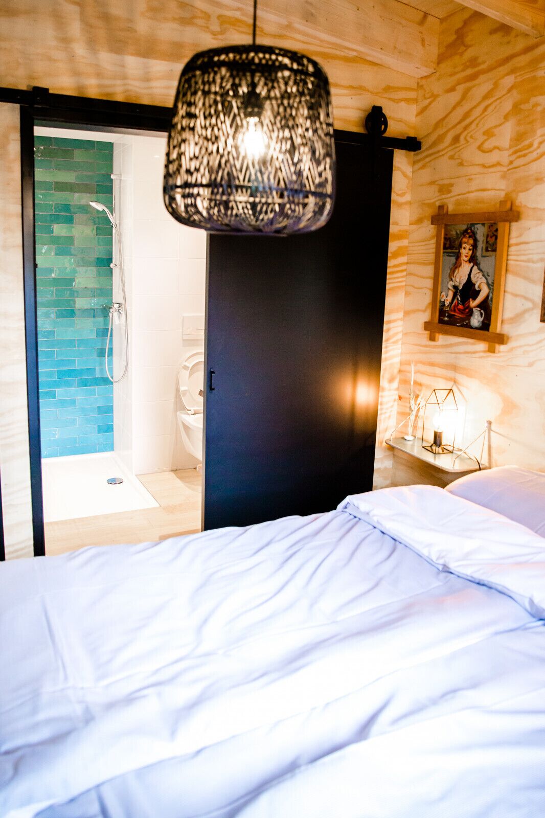 2 bedrooms, desk, free WiFi, bed sheets