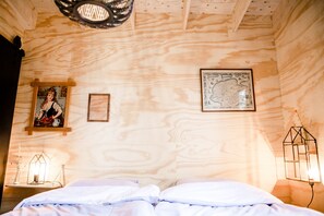 2 bedrooms, desk, free WiFi, bed sheets - Waterside holiday home. Centrally situated in Friesland (Akkrum)