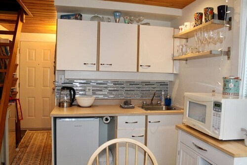 Apex Mountain ~ The Snuggle Inn ~ Cozy Apartment