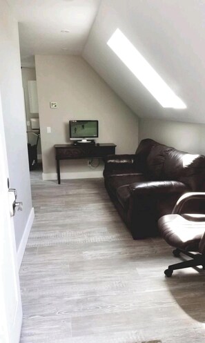 تلفزيون ذكي