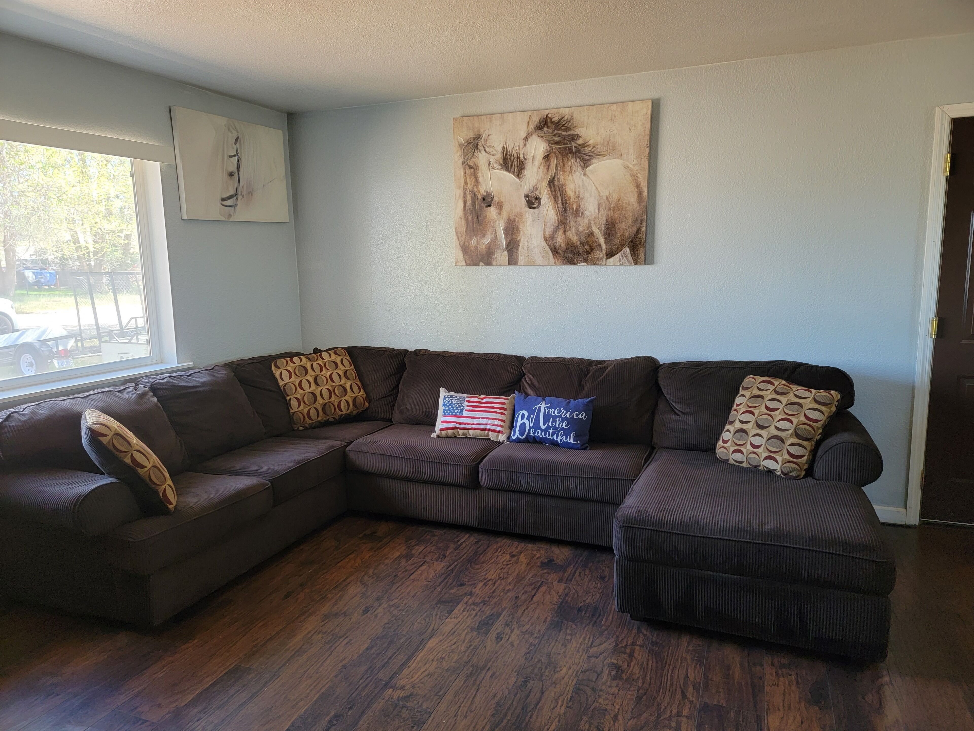 Wendy's Country Escape- a cozy pet friendly home in Modoc
