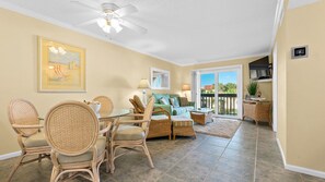 Unclassified image, 3 of 50, button