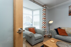 Family House, Private Bathroom | Interior