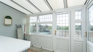 Rumah Keluarga, kamar mandi pribadi | Interior