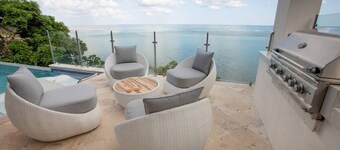 Añoranza 4 BDRM | 2 Bedroom Villa + Casita 1 and Casita 2