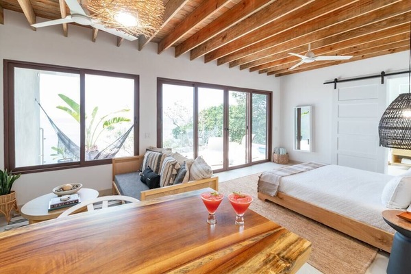 Your welcome cocktails are waiting for you