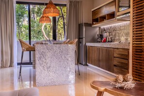 Full-sized fridge, microwave, blender, cookware/dishes/utensils - Luxury Condos Noil Tulum (Tulum)