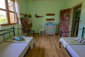 2 bedrooms