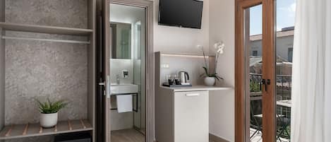 Literie hypoallergénique, coffres-forts dans les chambres