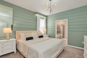 7 bedrooms, iron/ironing board, WiFi, bed sheets