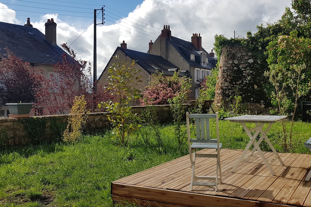 "La Halte Verte" , Charmant Studio Tout Confort en Centre Ville