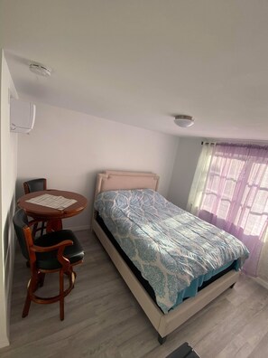 1 bedroom, free WiFi - Cozy Studio in Quiet Neighborhood  (Bradenton)