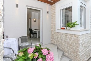 تناول الطعام