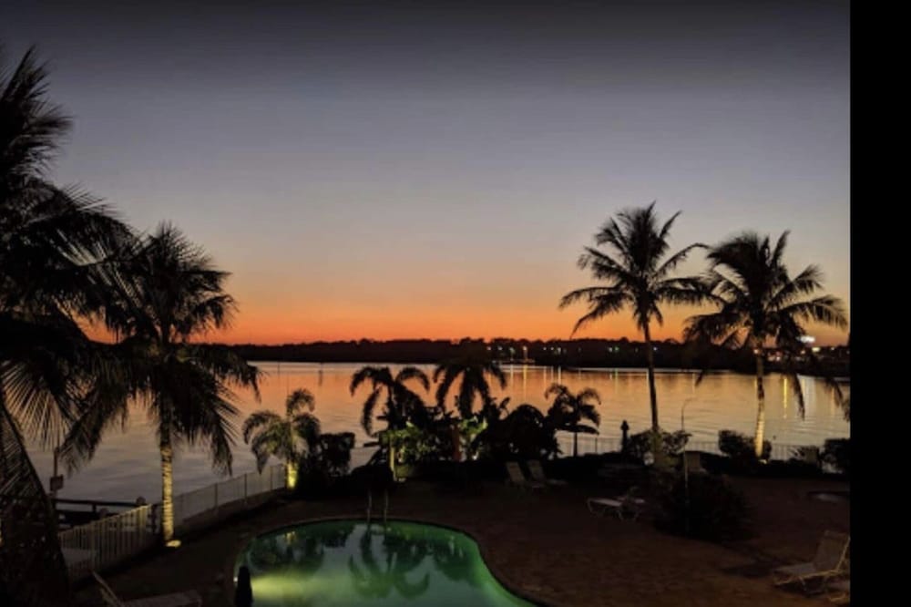 Sky view of sunsets and TAMPA BAY !!