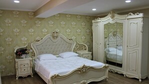 Comfort Double or Twin Room | WiFi (free), individually decorated, individually furnished, bed sheets - Hotel Grand Palace (Akhaltsikhe)