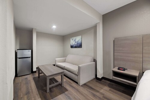 Quality Suites Wildwood - The Villages