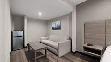 Escriptori, cortines opaques, planxa i posts de planxar i wifi gratuïta