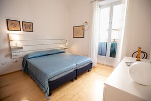 2 chambres, fer et planche Ă repasser, Wi-Fi gratuit, draps fournis